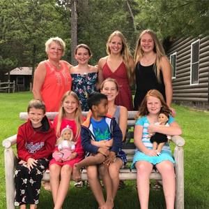 Meet your Posher, Joyce